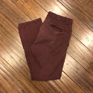 Men’s GAP maroon khakis